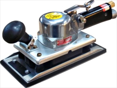 Máy chà nhám rung hút bụi cỡ lớn Compact 812B4D